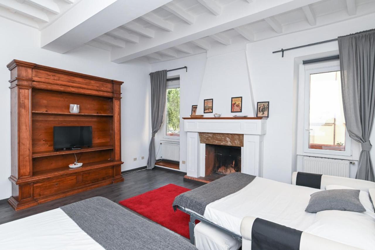 Gorgeous Trastevere Loft On The River Рим Экстерьер фото